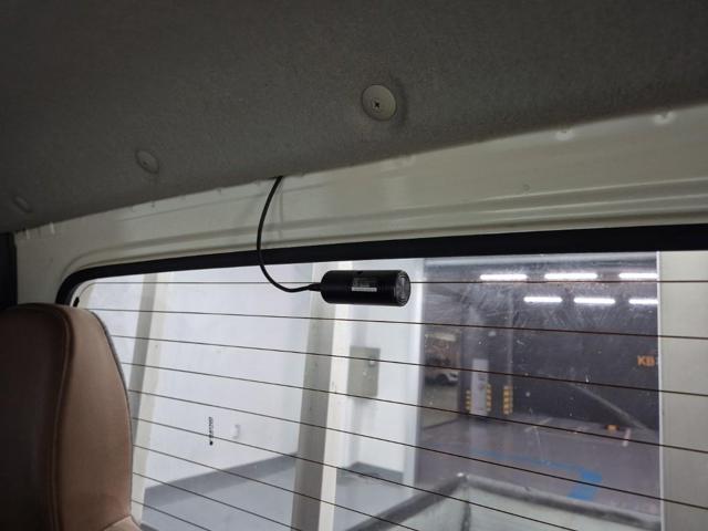 6051000311R16.jpg