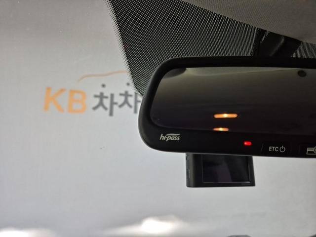6041001983R17.jpg