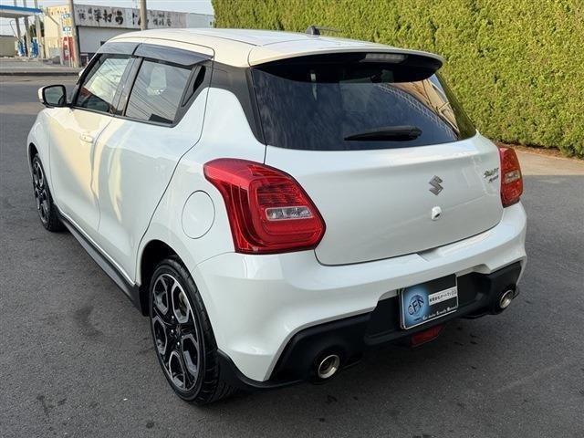 ec307c6fef3d6c8e22f260ae35d46a54.jpg