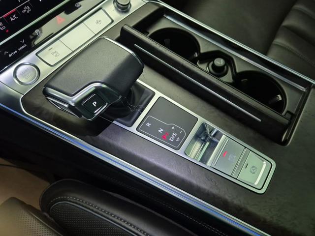 6031500025R8.jpg