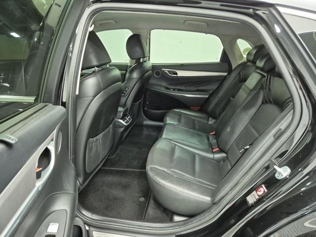 6051000816R12.jpg