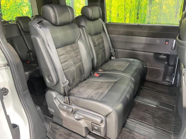 76e95769cffde295869e71983aab8447.jpg
