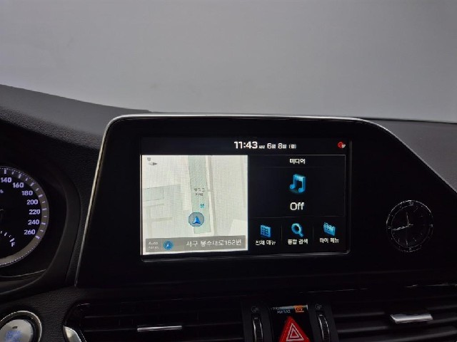 6061000238R13.jpg