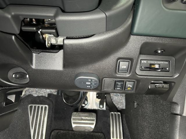 313d592745a3d4bf4bdf677579c8e55e.jpg