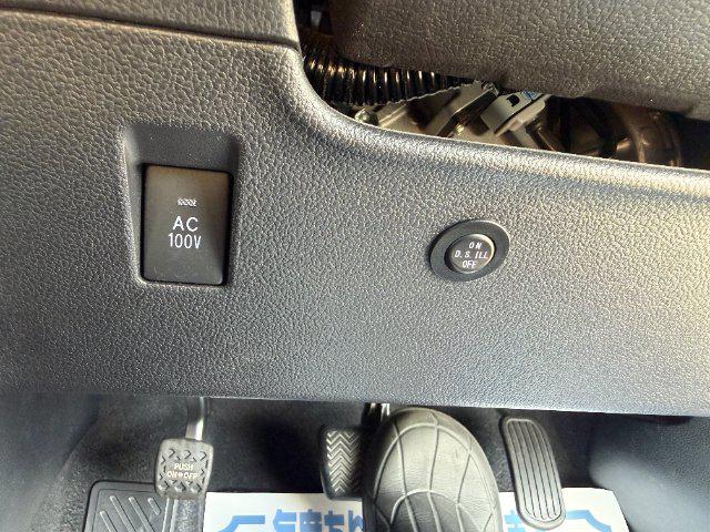 0ec64127cde8dd9ab3aa2d6c76a78b4c.jpg