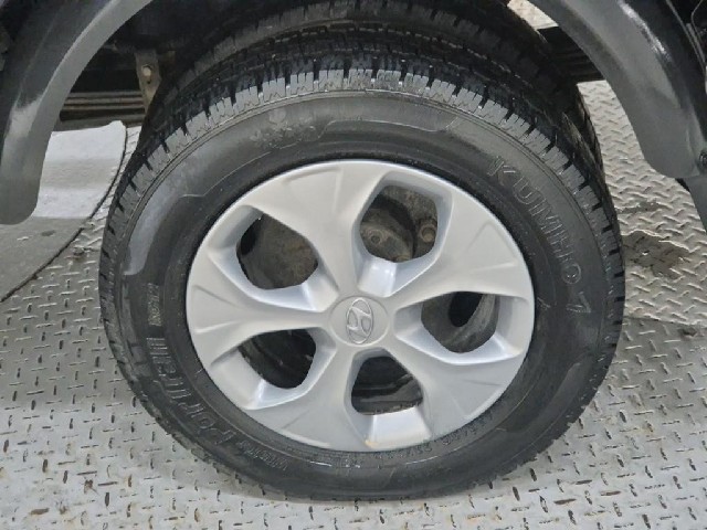 6081502126R17.jpg