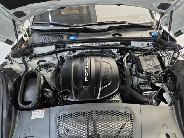 6041501993R5.jpg