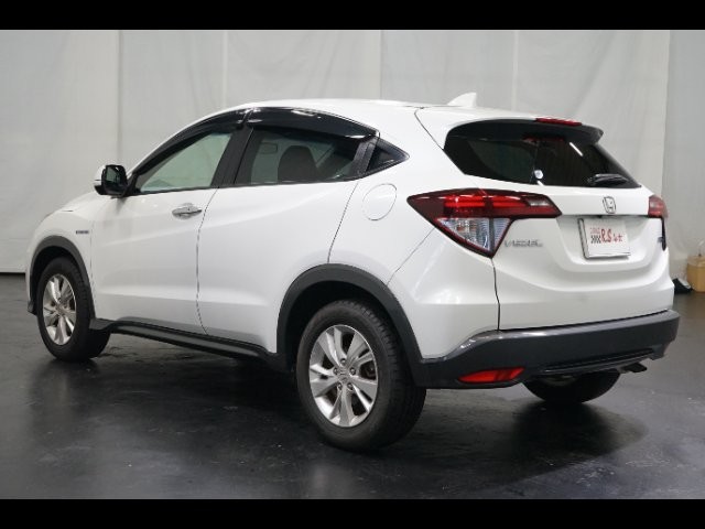 240973f20de944dd35e6266f66e6af9f.jpg