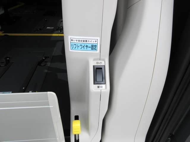 ada12551a4aed693e3d54d4afd195094.jpg