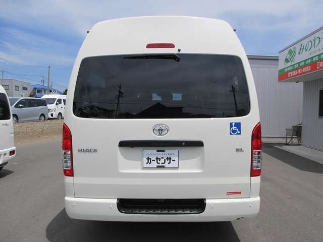 b25dea6235a7679fb05aa951952cb4b9.jpg