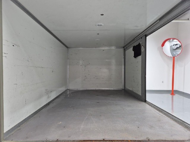 6091000022R17.jpg