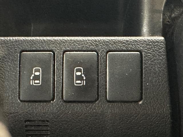 0508703A30260925W00108.jpg