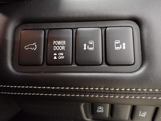 0509002A30260925W00106.jpg