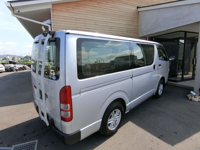 a5c1af400f80d1c88c8b2cae09816e49.jpg