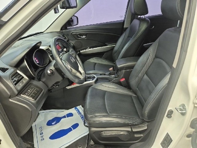 6081501067R11.jpg