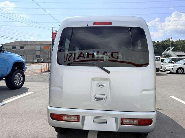 b65cec4f09e3d6882ef5d94b7309077a.jpg