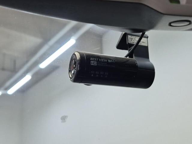 6041501593R15.jpg
