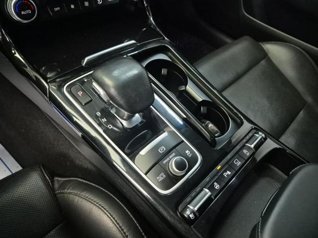 6051500022R8.jpg