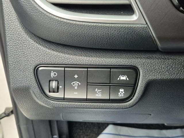 6041501754R19.jpg