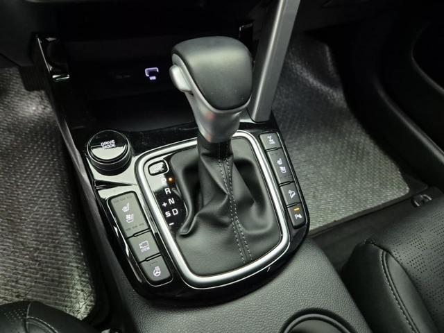 6011002899R8.jpg