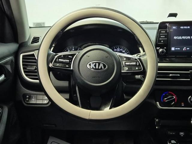 6041500795R9.jpg
