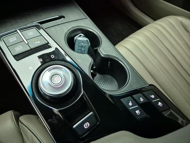 6041000851R8.jpg