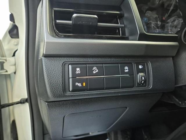 6031501429R17.jpg
