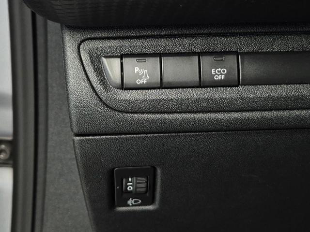6041500657R18.jpg