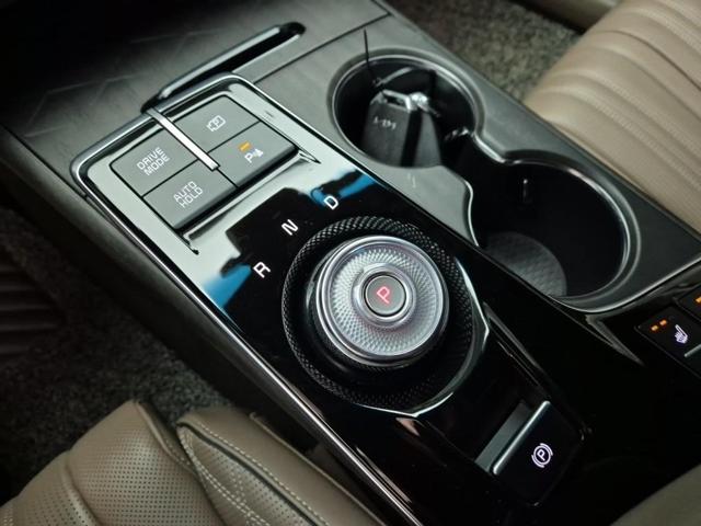 5121000666R8.jpg