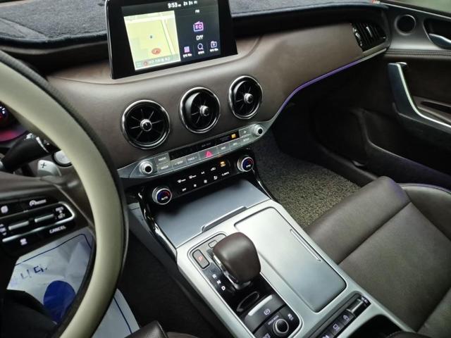 6011003238R10.jpg