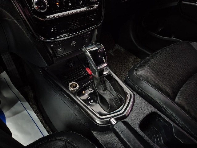 6101001624R8.jpg