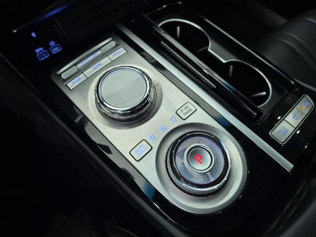6051001192R8.jpg