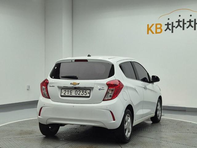 6051000875R3.jpg