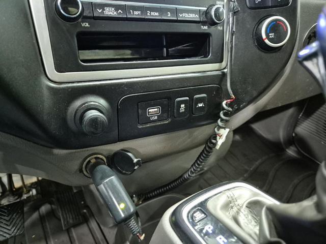 6051001380R17.jpg
