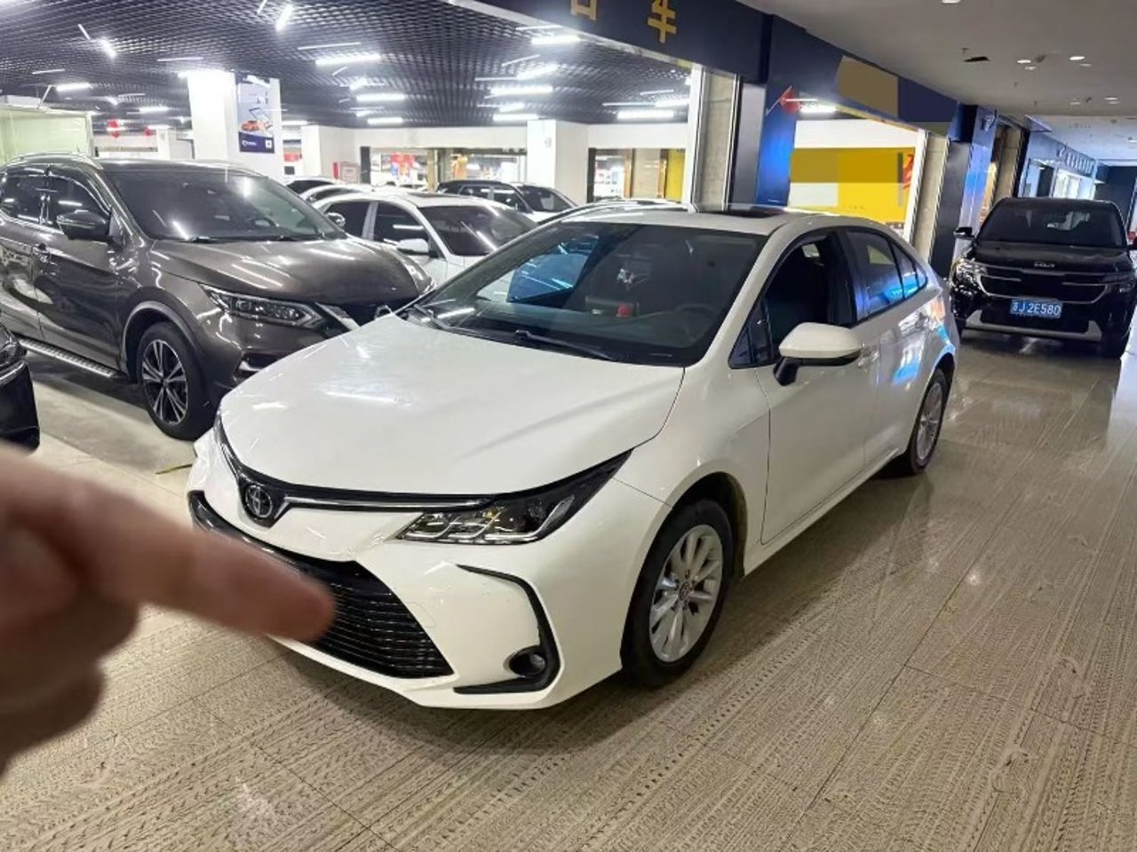 2022 Toyota Corolla, photo 1 of 1