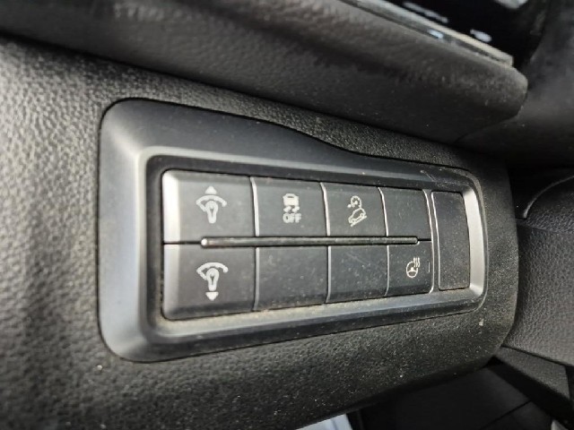 6101500777R17.jpg