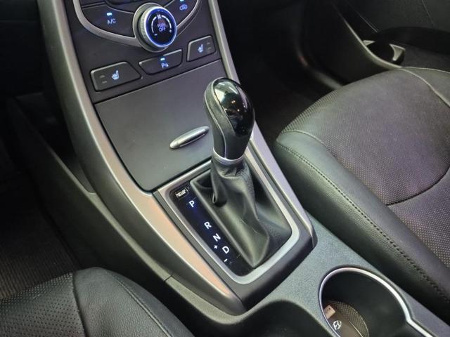 6051501495R8.jpg