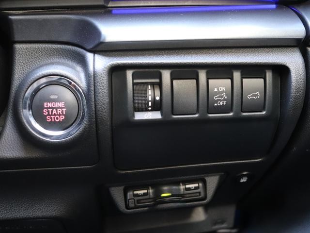 0301983A30261011W00315.jpg