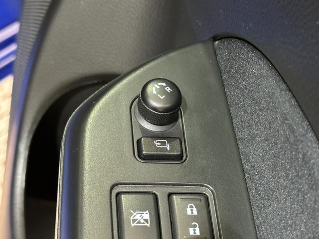 0509824A30260925W00914.jpg