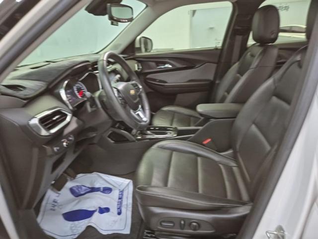 6051501974R11.jpg