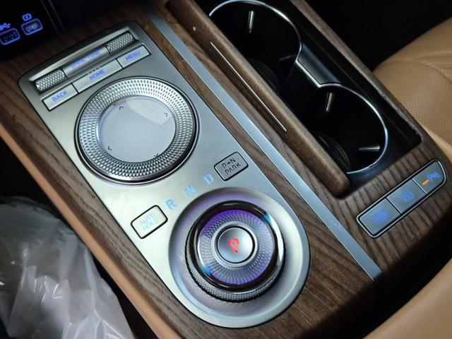 6051500359R8.jpg