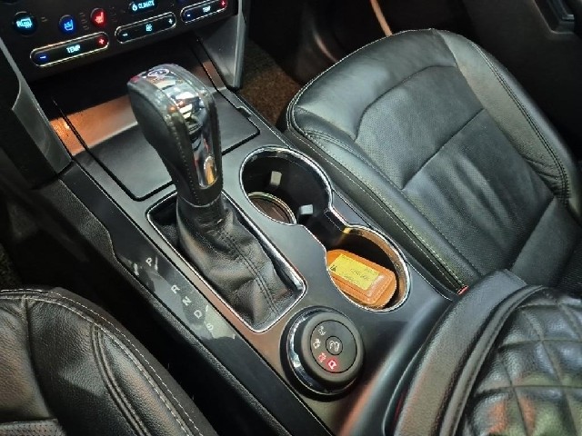 6101001695R8.jpg