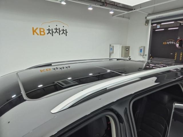 6051000436R13.jpg
