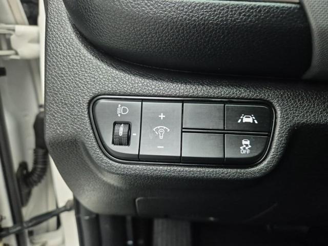 6041003077R16.jpg