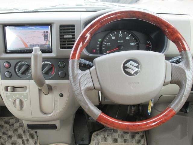 0509883A30260925W00206.jpg