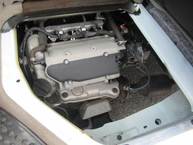 0509883A30260925W00218.jpg