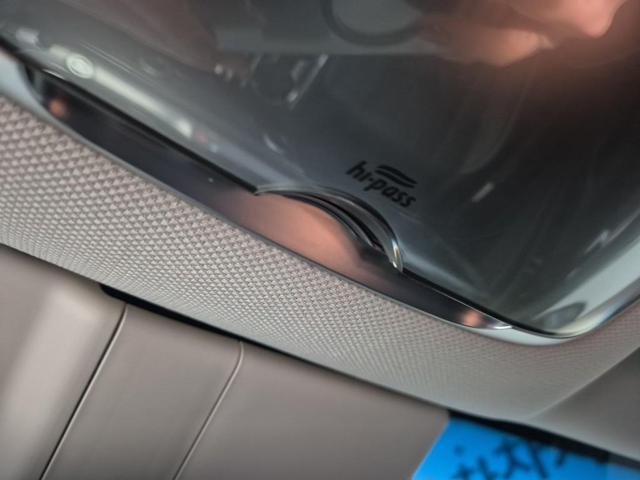 6021501912R17.jpg