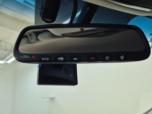 6051000575R16.jpg