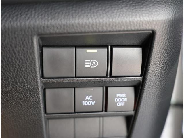 0600508A30261023W00816.jpg
