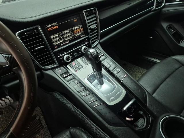 6011001852R10.jpg